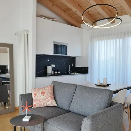Golf Village ➔ Attico Con Piscina *
